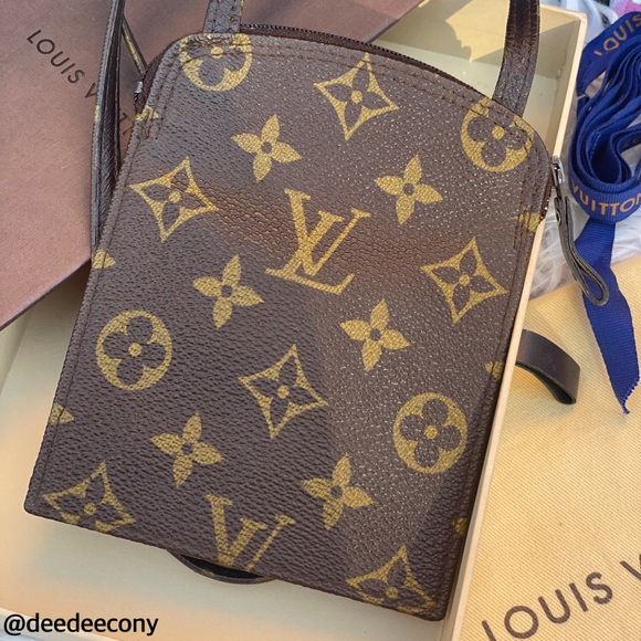 💖RARE 💖LOUIS VUITTON Pochette Secret Shoulder - Picture 7 of 17